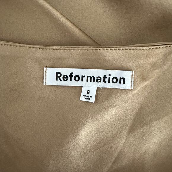 NWT Reformation Salamanca 100% Silk Maxi Dress Cowl Neck Sleeveless 6 Croissant - Picture 7 of 10